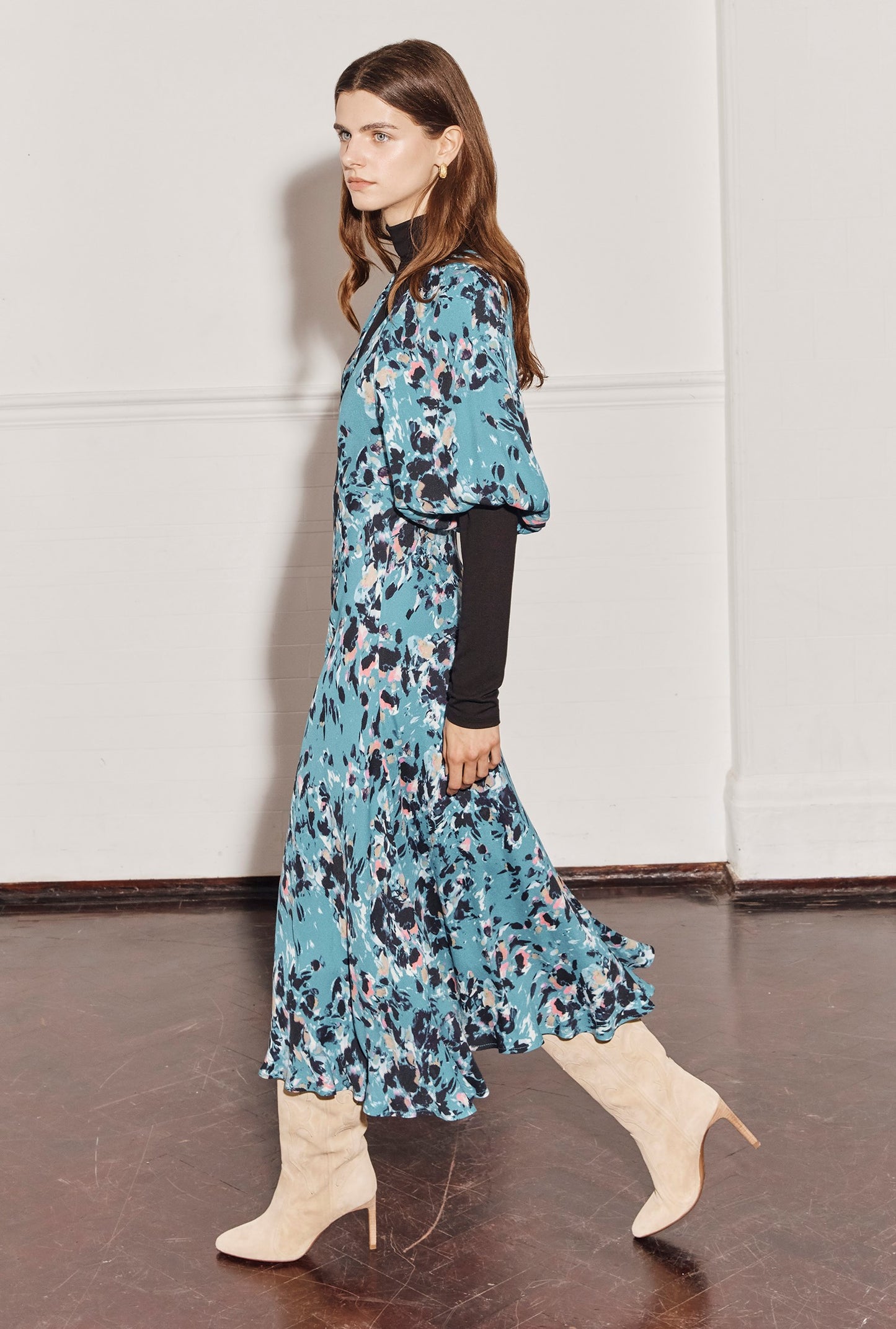 Dana Crepe Midi Dress