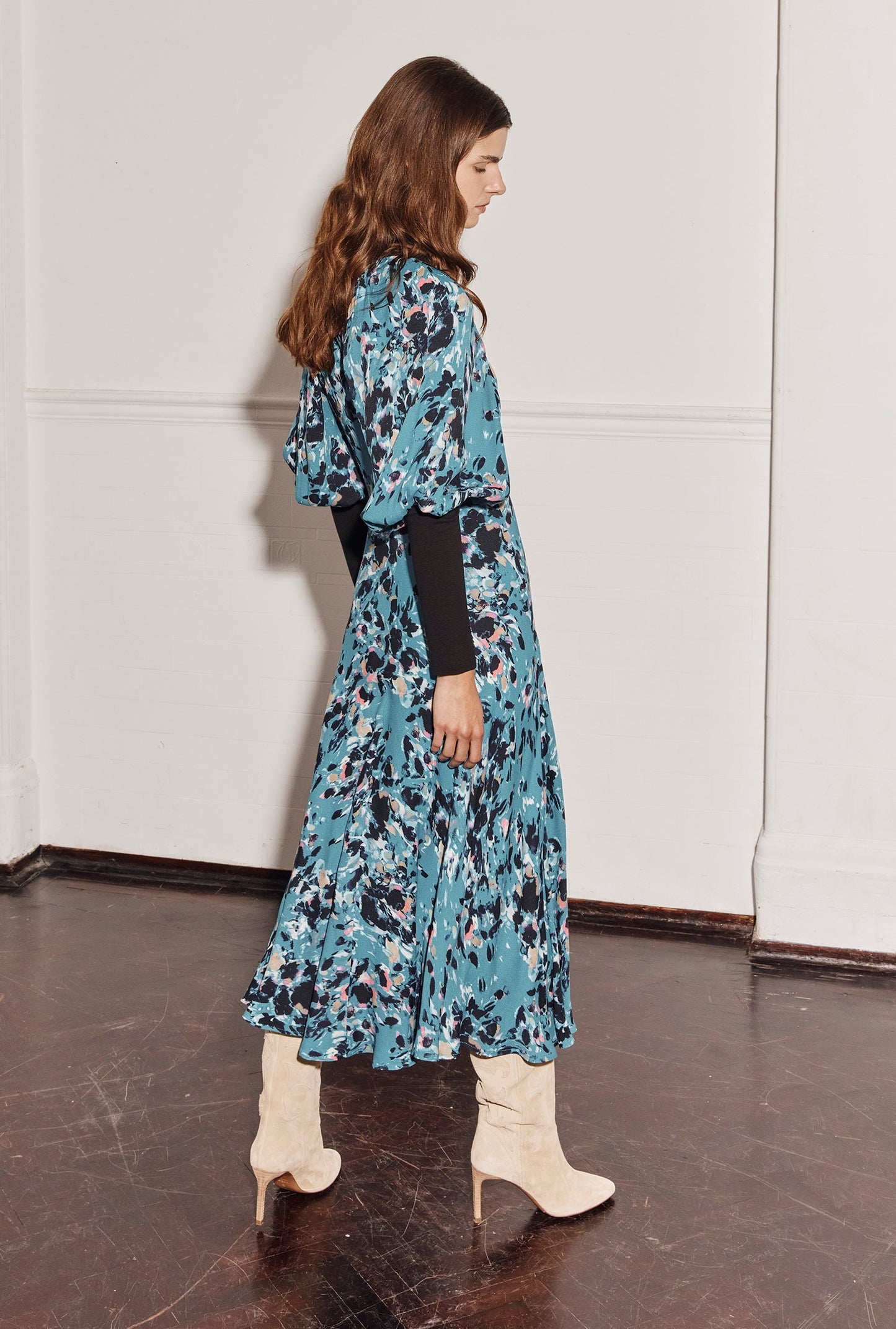 Dana Crepe Midi Dress