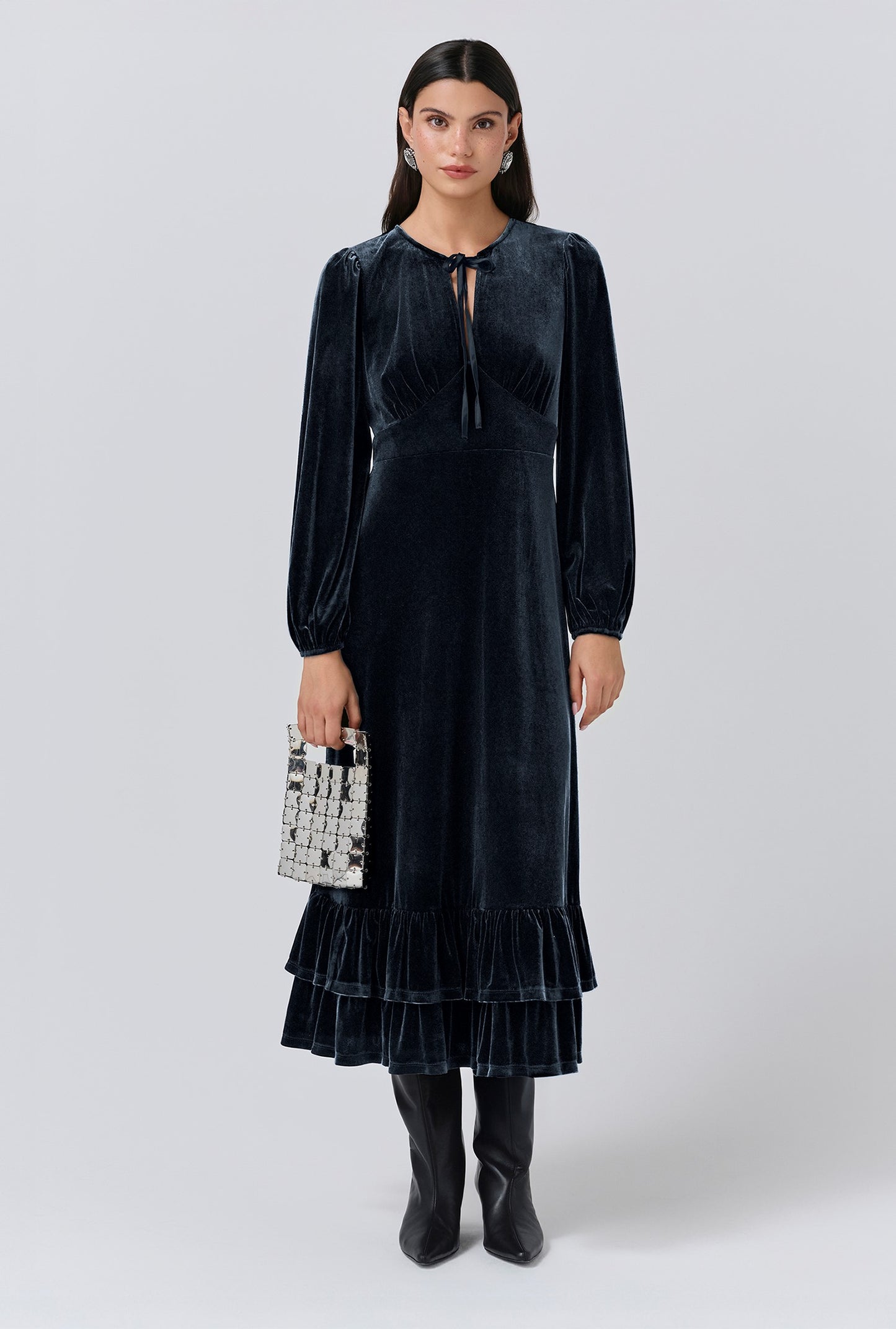 Elenanor Velvet Midi Dress